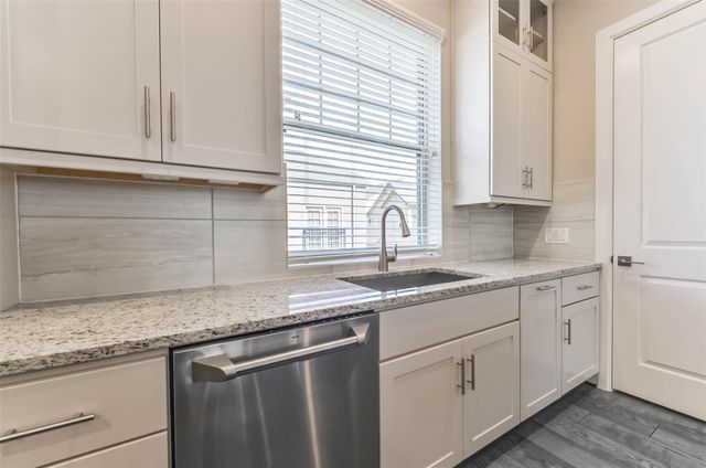 11002 Ayrshire Park Lane, Houston, TX 77043