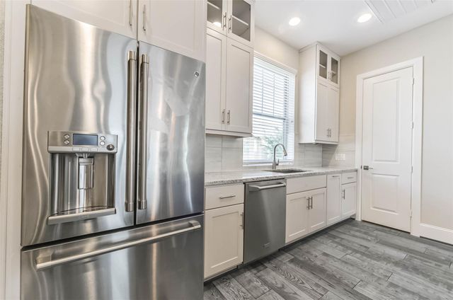 11002 Ayrshire Park Lane, Houston, TX 77043