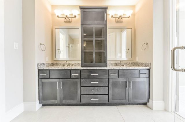 11002 Ayrshire Park Lane, Houston, TX 77043
