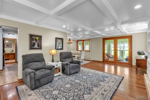 5225 Brookfield Lane, Clarence, NY 14031