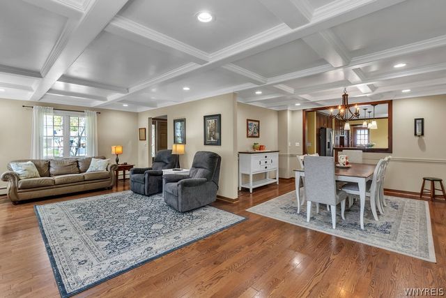 5225 Brookfield Lane, Clarence, NY 14031
