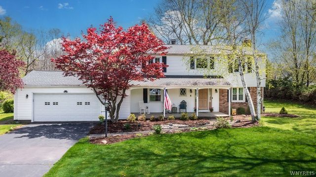 5225 Brookfield Lane, Clarence, NY 14031