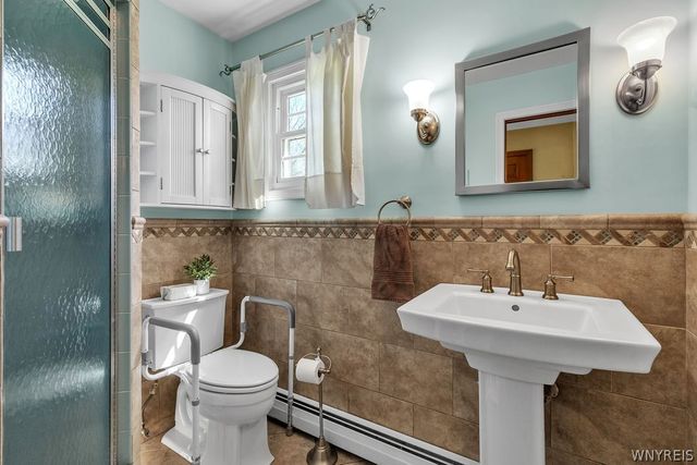 5225 Brookfield Lane, Clarence, NY 14031
