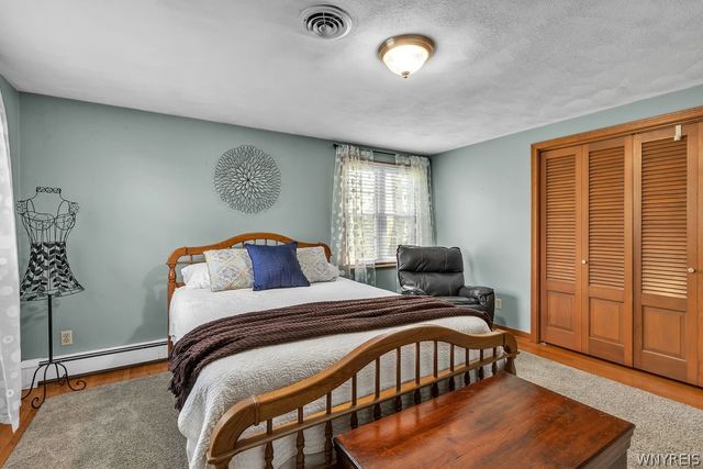 5225 Brookfield Lane, Clarence, NY 14031