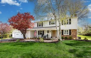 5225 Brookfield Lane, Clarence, NY 14031