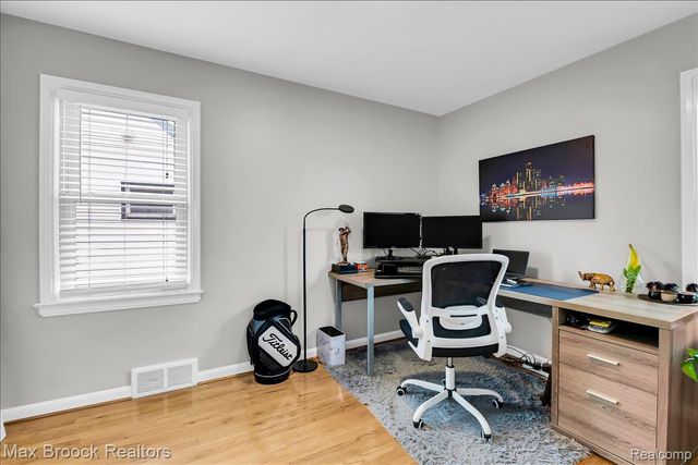 208 Girard Avenue, Royal Oak, MI 48073