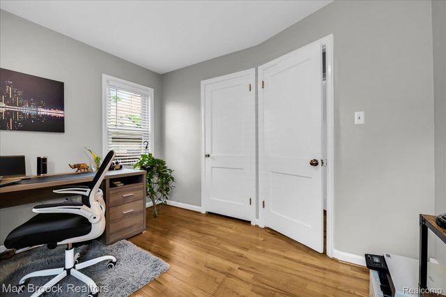 208 Girard Avenue, Royal Oak, MI 48073