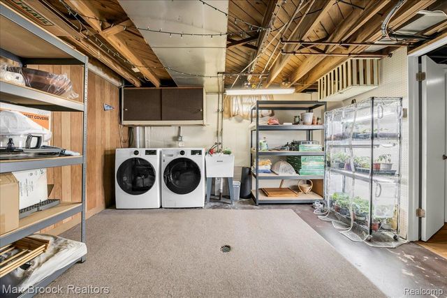 208 Girard Avenue, Royal Oak, MI 48073