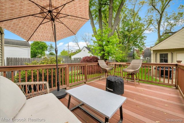 208 Girard Avenue, Royal Oak, MI 48073