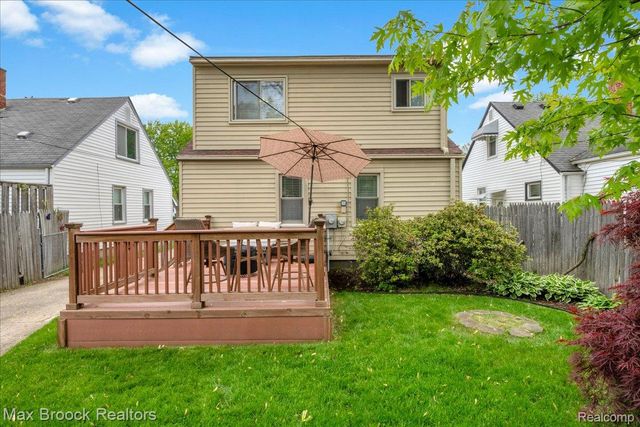 208 Girard Avenue, Royal Oak, MI 48073