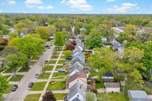 208 Girard Avenue, Royal Oak, MI 48073