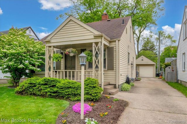 208 Girard Avenue, Royal Oak, MI 48073