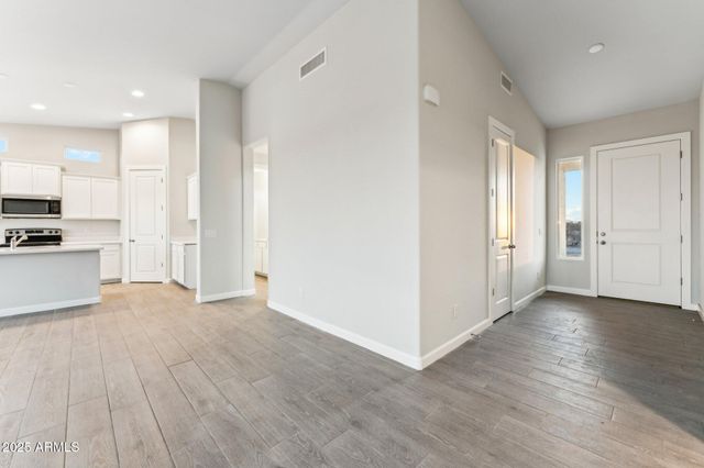 19424 W Birchwood Place, Buckeye, AZ 85326