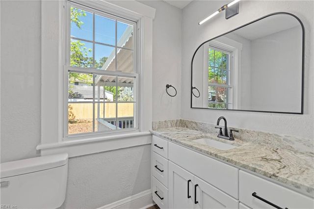 1612 Melrose PW, Norfolk, VA 23508