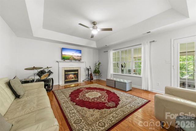 5302 Fairgrove Lane, Harrisburg, NC 28075