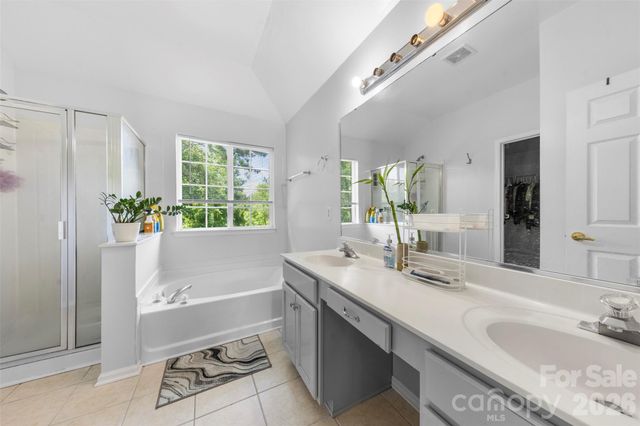 5302 Fairgrove Lane, Harrisburg, NC 28075
