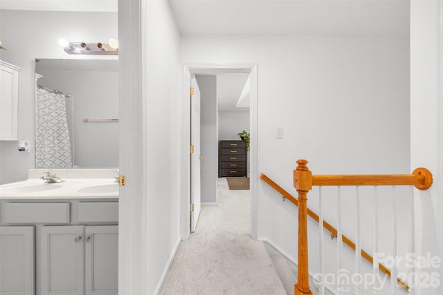 5302 Fairgrove Lane, Harrisburg, NC 28075