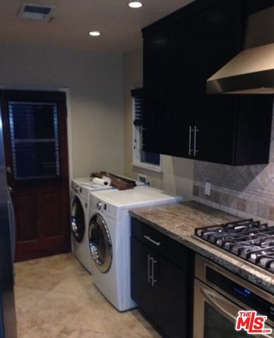 1202 S Cochran Avenue, Los Angeles, CA 90019