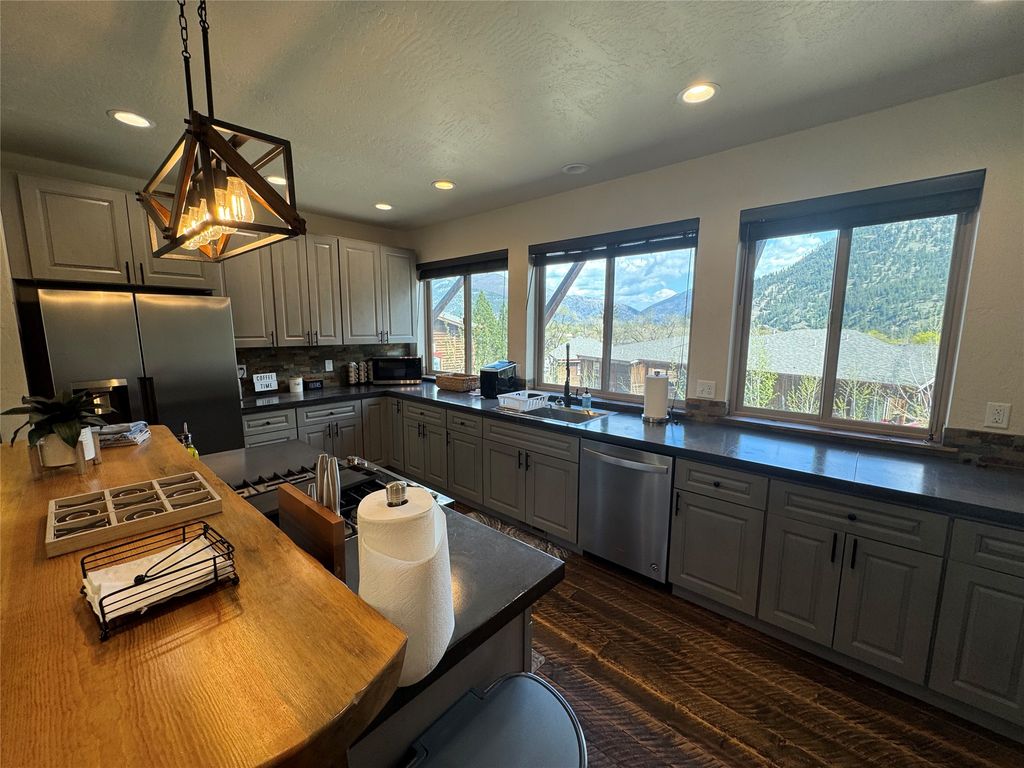 751 Sun Pillar Loop 1, 2, & 3, Missoula, MT 59802 photo 12