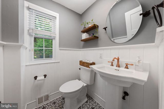 161 ROLLING RD, Bala Cynwyd, PA 19004