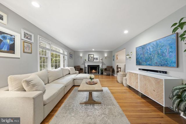 161 ROLLING RD, Bala Cynwyd, PA 19004