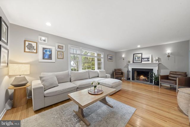 161 ROLLING RD, Bala Cynwyd, PA 19004
