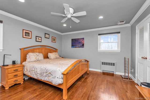 64 Bankside Drive, Centerport, NY 11721