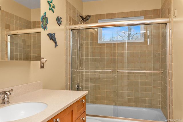 64 Bankside Drive, Centerport, NY 11721