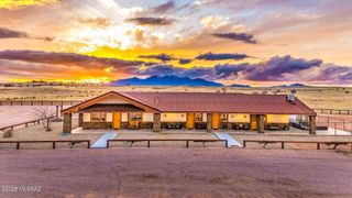 68 Curly Horse Road, Sonoita, AZ 85637