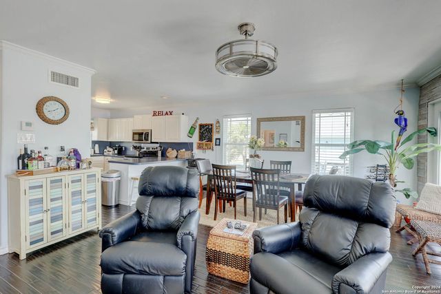 4041 laguna shores, Corpus Christi, TX 78418