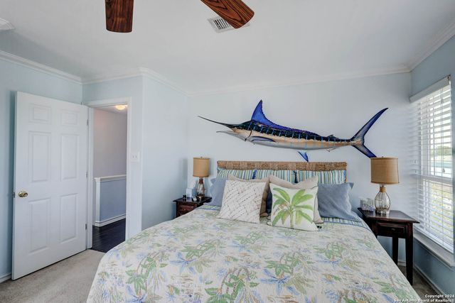 4041 laguna shores, Corpus Christi, TX 78418