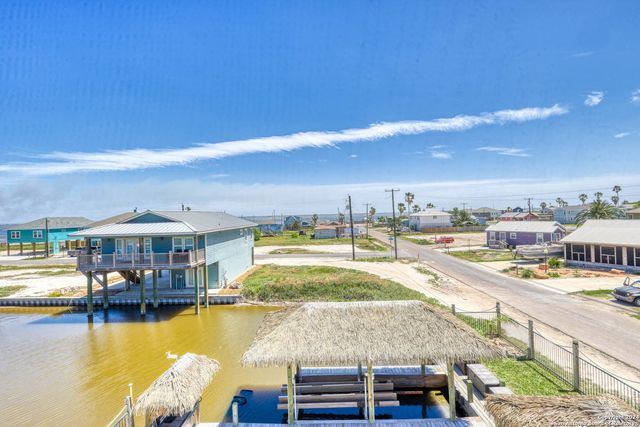 4041 laguna shores, Corpus Christi, TX 78418