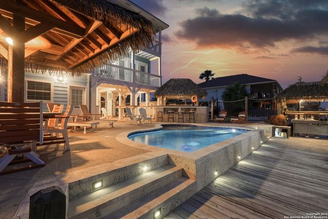 4041 laguna shores, Corpus Christi, TX 78418