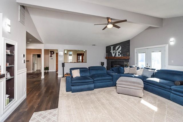 6837 Hazel Ave, Orangevale, CA 95662