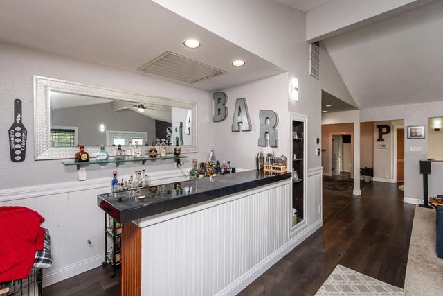 6837 Hazel Ave, Orangevale, CA 95662