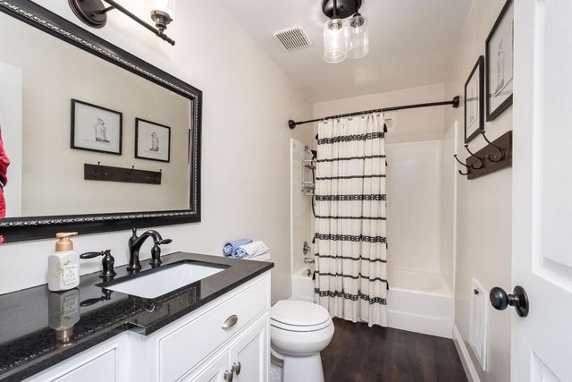 6837 Hazel Ave, Orangevale, CA 95662