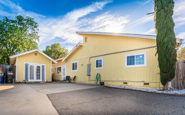 6837 Hazel Ave, Orangevale, CA 95662