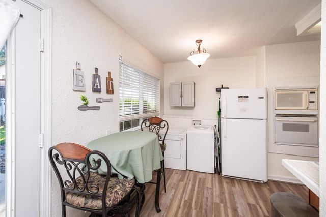 6837 Hazel Ave, Orangevale, CA 95662