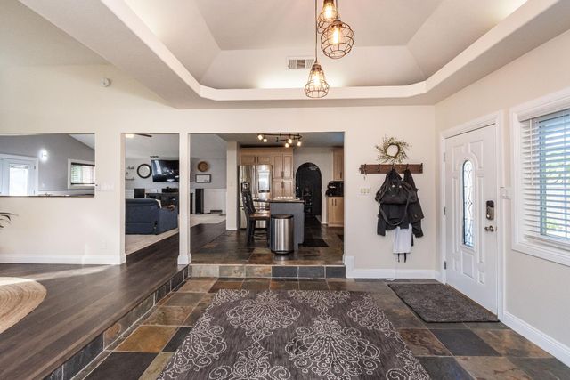 6837 Hazel Ave, Orangevale, CA 95662