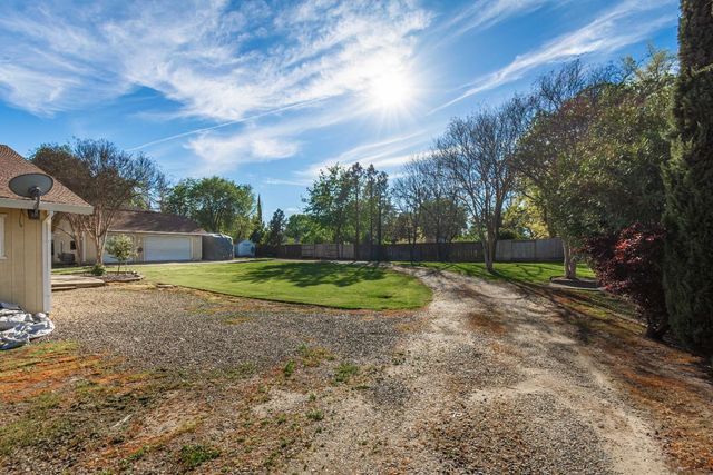 6837 Hazel Ave, Orangevale, CA 95662