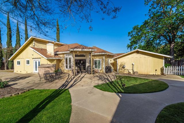 6837 Hazel Ave, Orangevale, CA 95662