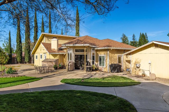 6837 Hazel Ave, Orangevale, CA 95662