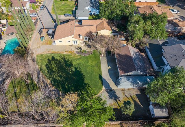 6837 Hazel Ave, Orangevale, CA 95662