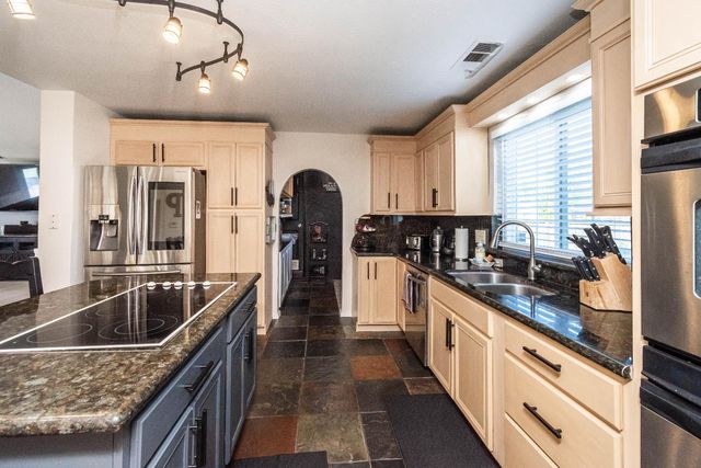 6837 Hazel Ave, Orangevale, CA 95662