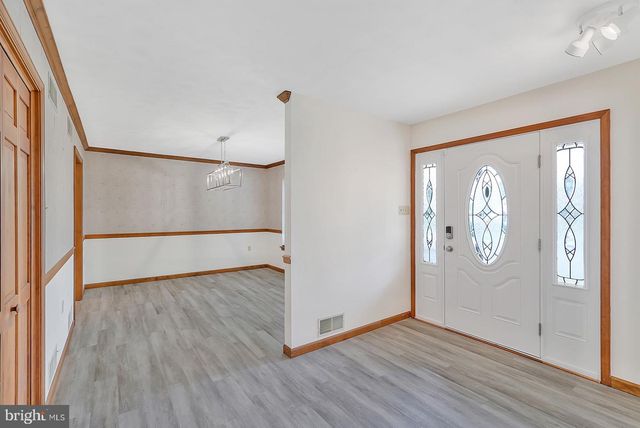 12 VICTORIA WAY, Camp Hill, PA 17011