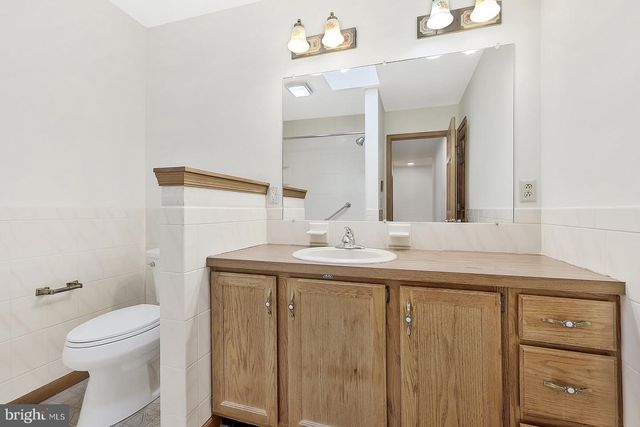 12 VICTORIA WAY, Camp Hill, PA 17011