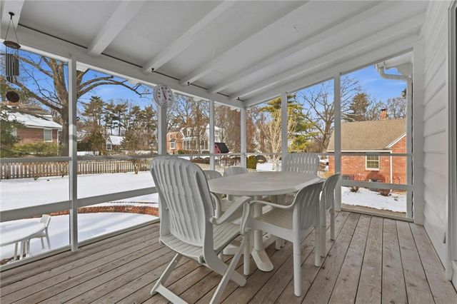 6834 Linden Street, Prairie Village, KS 66208