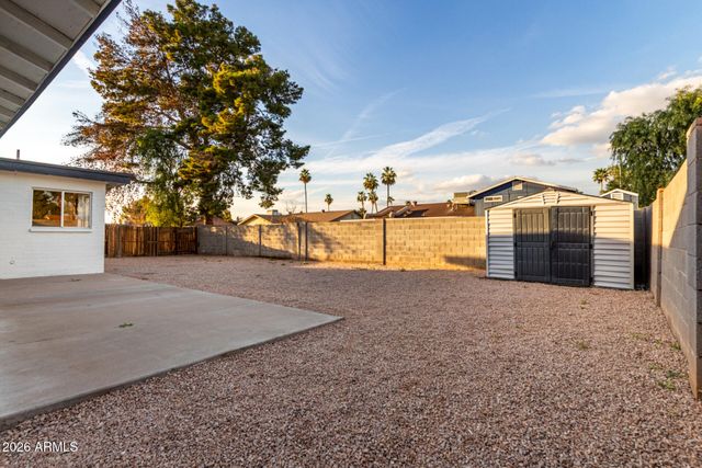 526 W PANTERA Avenue, Mesa, AZ 85210