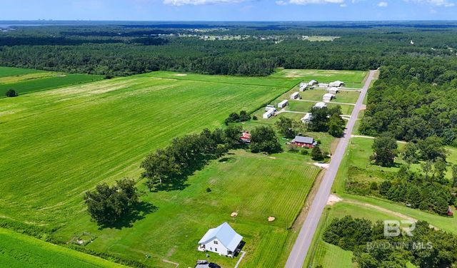 27528 Krehling Road, Elberta, AL 36530