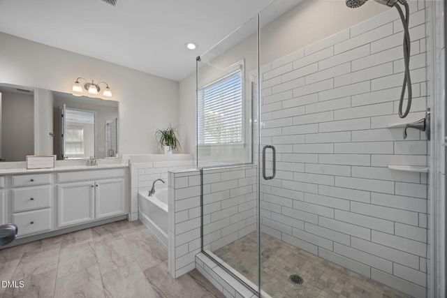 1449 Commons Ford Place, Apex, NC 27539